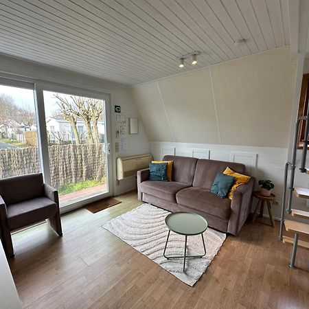 Gezellige Chalet In Nieuwpoort - Opkuis Inbegrepen In De Prijs Oostduinkerke Εξωτερικό φωτογραφία