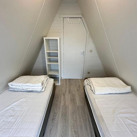 Gezellige Chalet In Nieuwpoort - Opkuis Inbegrepen In De Prijs Oostduinkerke Εξωτερικό φωτογραφία