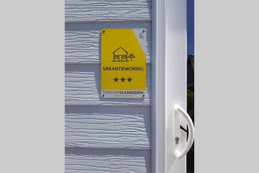 Gezellige Chalet In Nieuwpoort - Opkuis Inbegrepen In De Prijs Oostduinkerke Εξωτερικό φωτογραφία