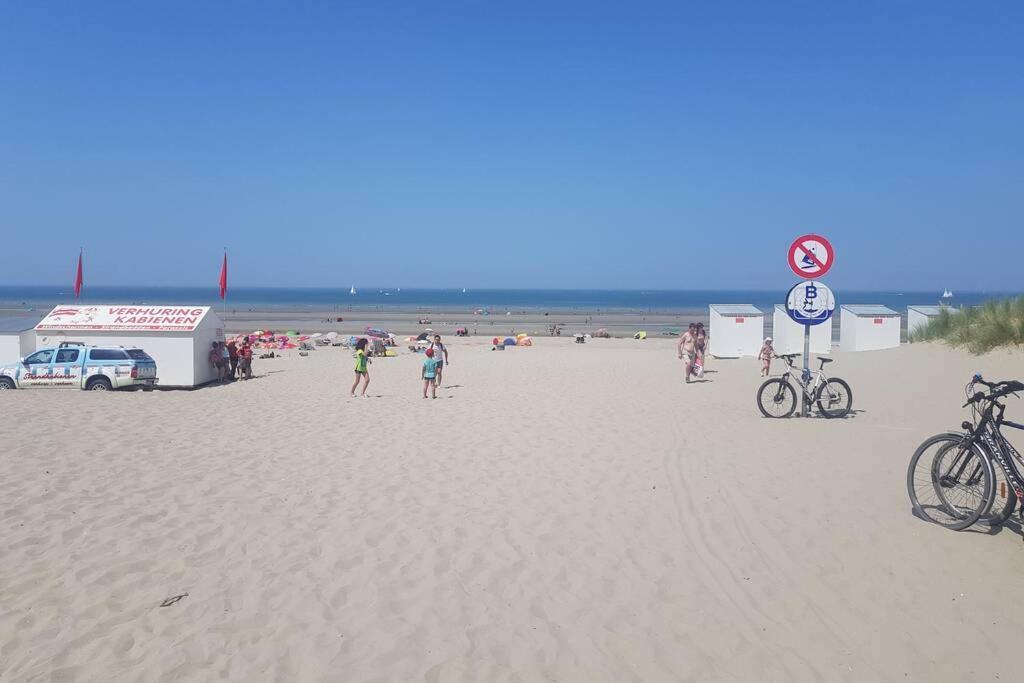 Gezellige Chalet In Nieuwpoort - Opkuis Inbegrepen In De Prijs Oostduinkerke Εξωτερικό φωτογραφία